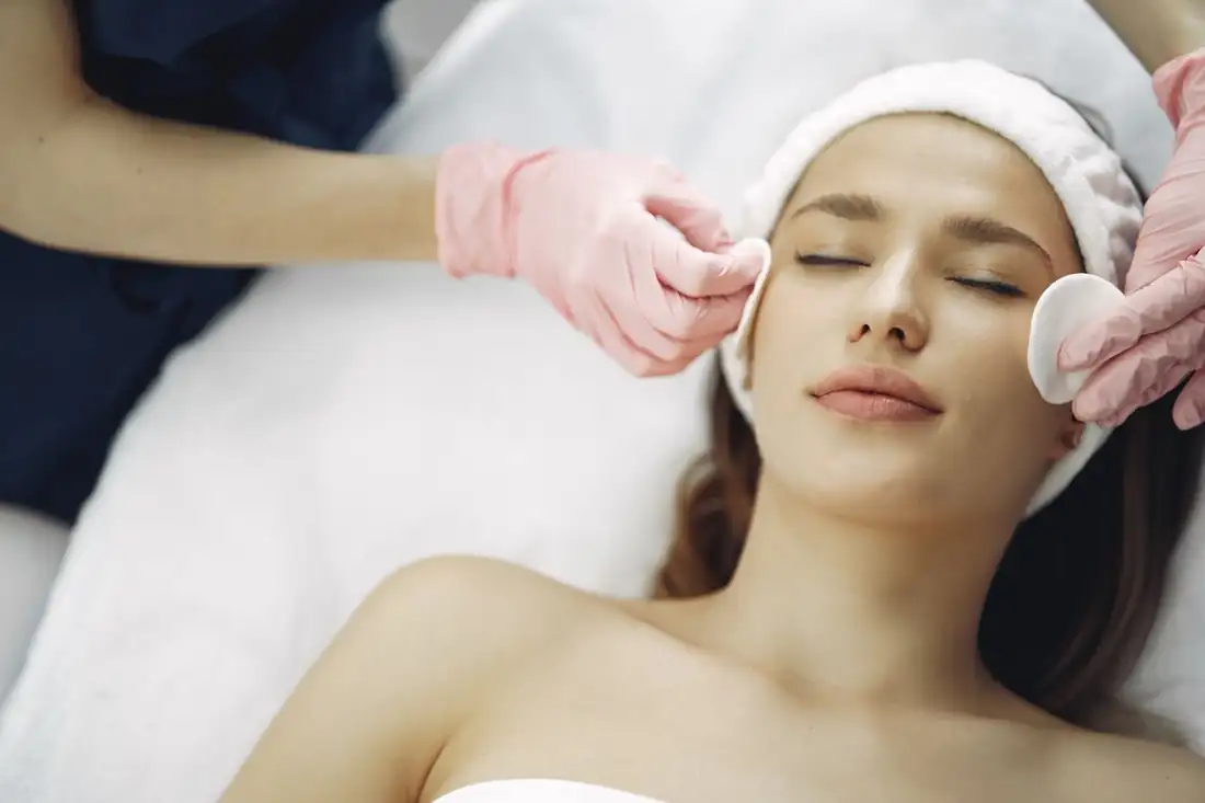 Signature facial